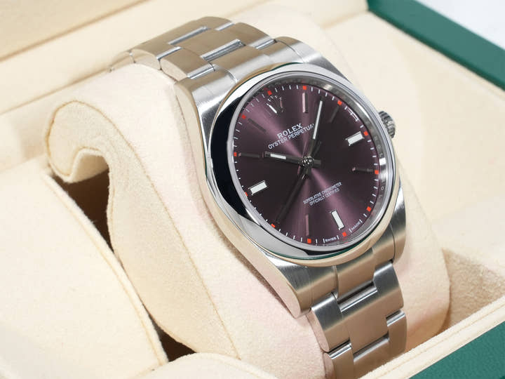 Rolex Oyster Perpetual 39  Reference 114300