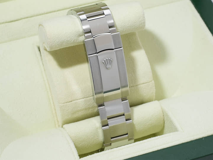 Rolex Milgauss  Ref.116400GV V number