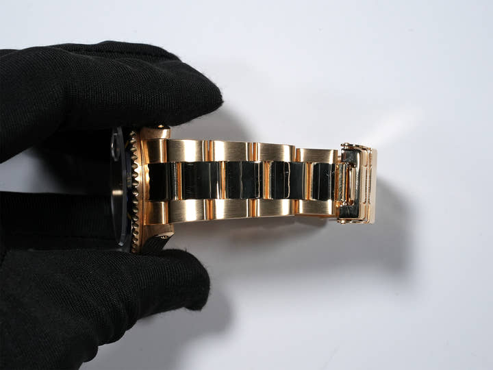 Rolex Submariner Date  Ref.16618 S series