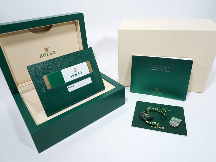 Rolex Submariner Date  Ref.116610LV