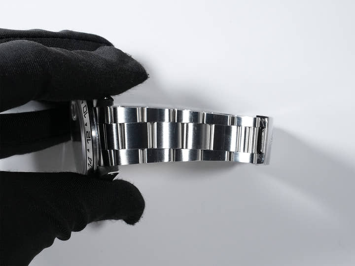 Rolex Explorer II  Reference 16550 No. 85