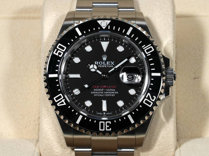 Rolex Sea-Dweller  Reference 126600