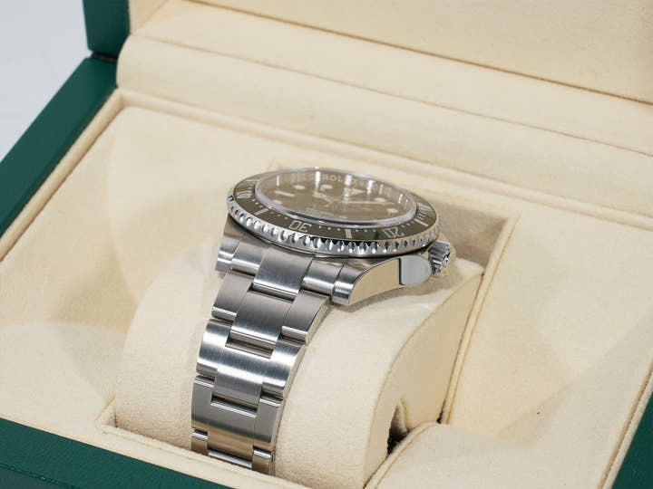 Rolex Sea-Dweller 4000  Reference 116600
