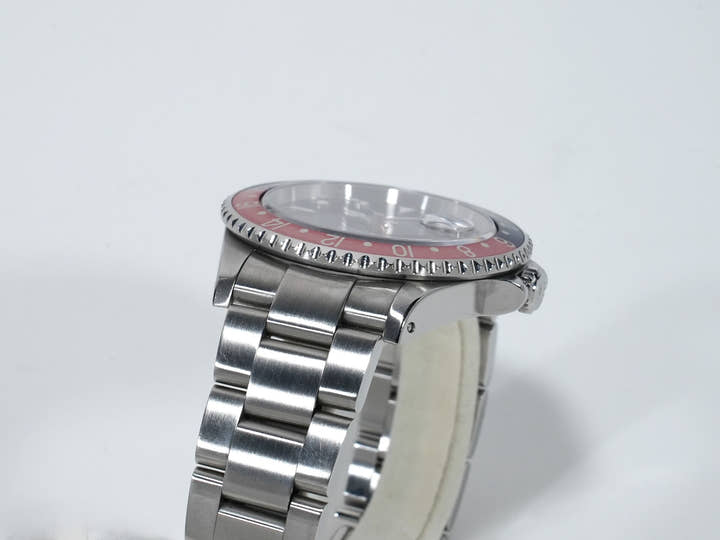 Rolex GMT-Master II  Ref.16710 Y series