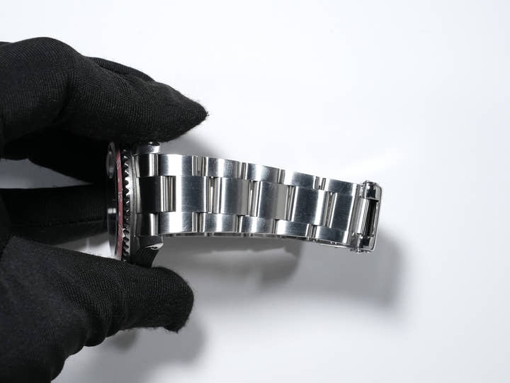 Rolex GMT-Master II  Ref.16710 Y series