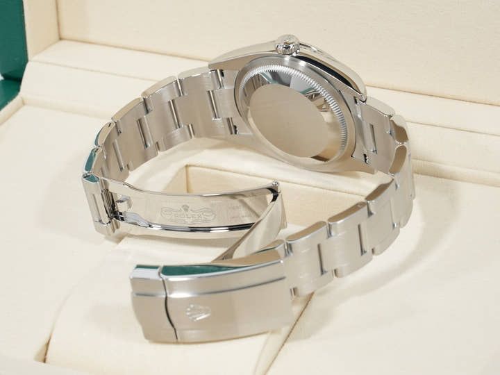 Rolex Oyster Perpetual 36  Reference 126000