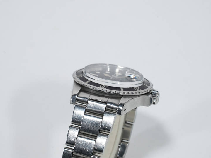 Rolex Submariner Date  Reference 1680 No. 52
