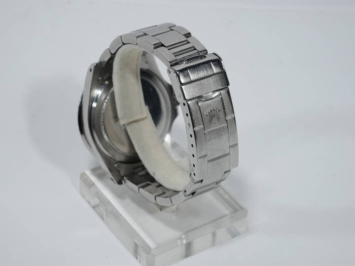 Rolex Submariner Date  Reference 1680 No. 52