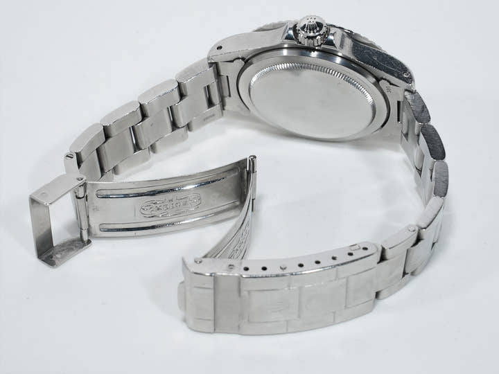 Rolex Submariner Date  Reference 1680 No. 52