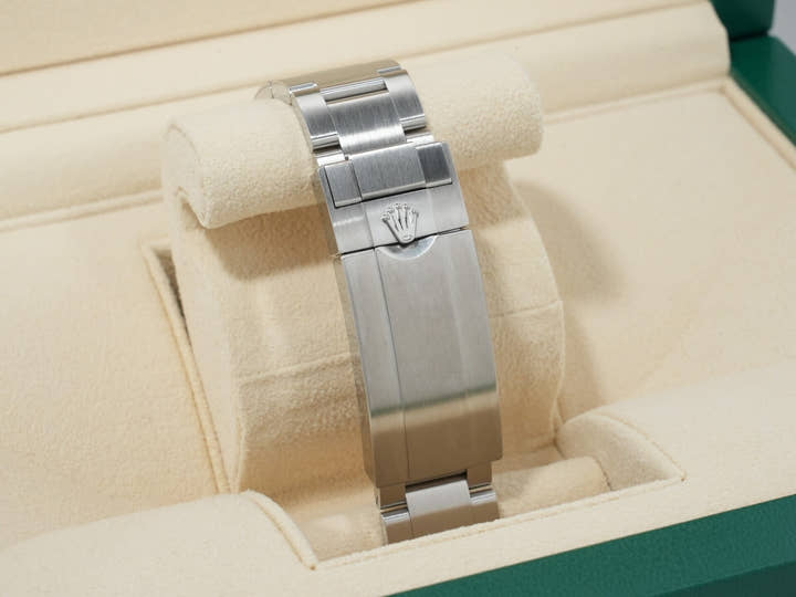 Rolex Submariner Date  Reference 126610LV