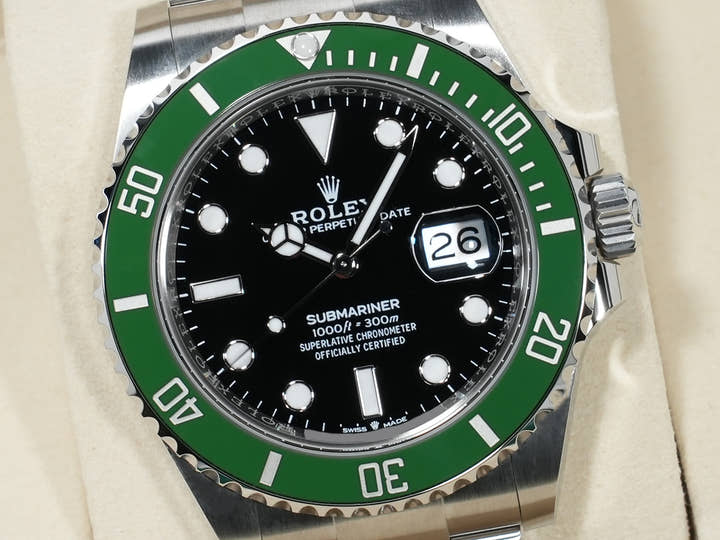 Rolex Submariner Date  Reference 126610LV