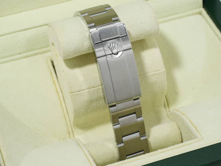 Rolex Explorer I  Reference 214270