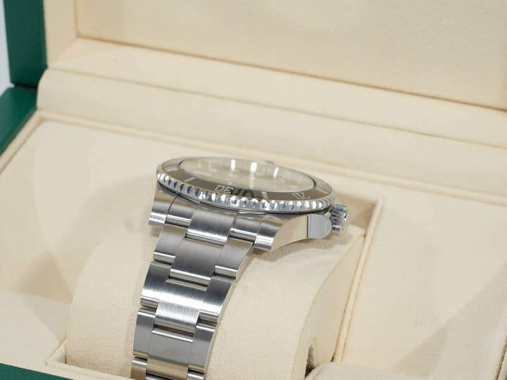 Rolex Submariner No Date  Reference 114060