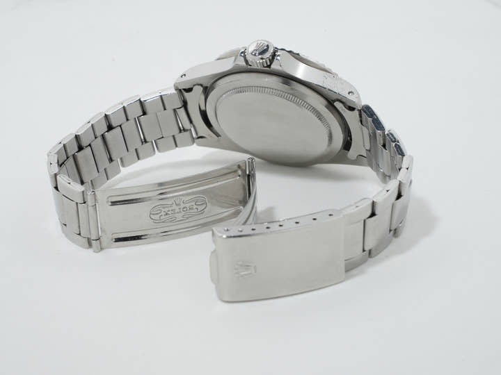 Rolex Submariner Date  Reference 1680 No. 32