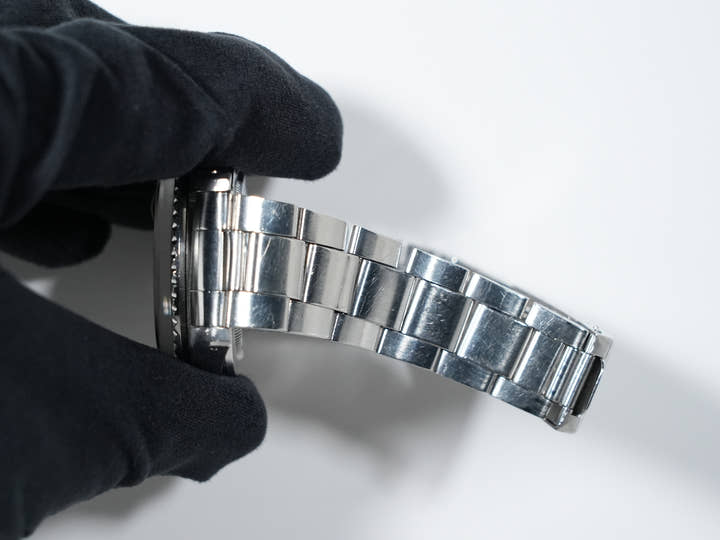 Rolex Submariner Date  Reference 1680 No. 32