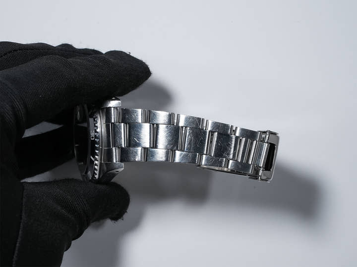 Rolex Submariner Date  Reference 16800 No. 80
