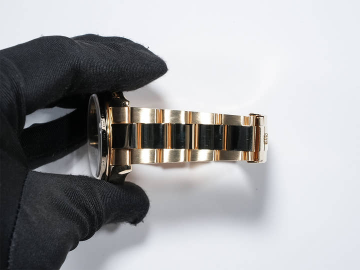 Rolex Daytona  Ref.116528 M