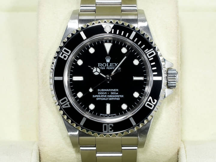 Rolex Submariner No Date  Ref.14060M V number