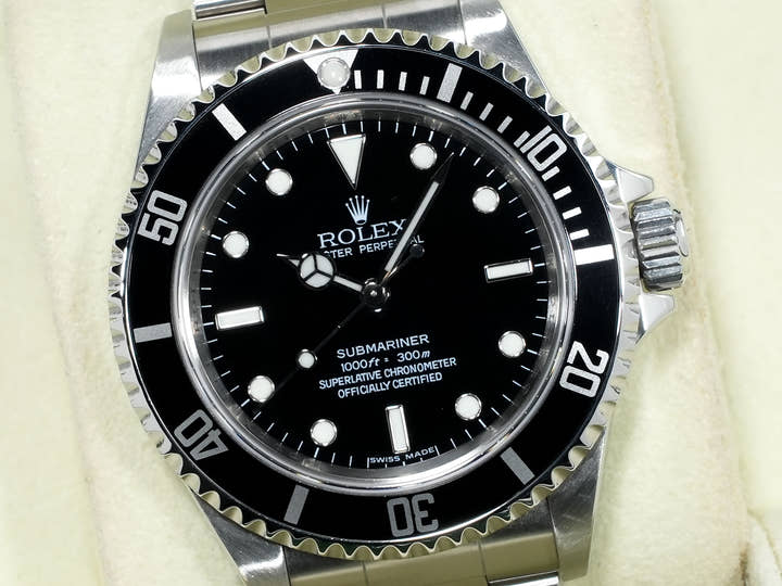 Rolex Submariner No Date  Ref.14060M V number