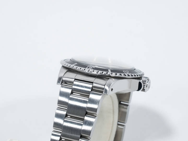 Rolex Submariner  Reference 5513 No. 84