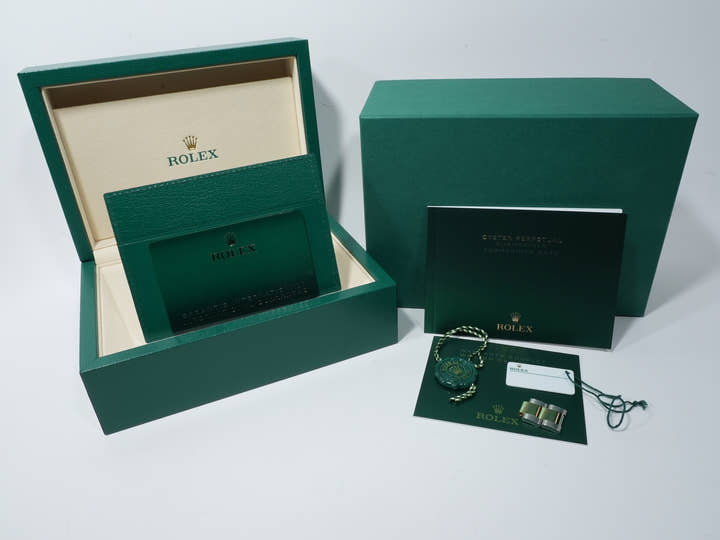 Rolex Submariner Date  Ref.126613LN