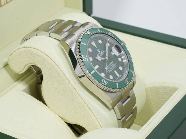 Rolex Submariner Date  Reference 116610LV