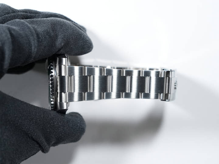 Rolex Submariner Date  Reference 116610LV