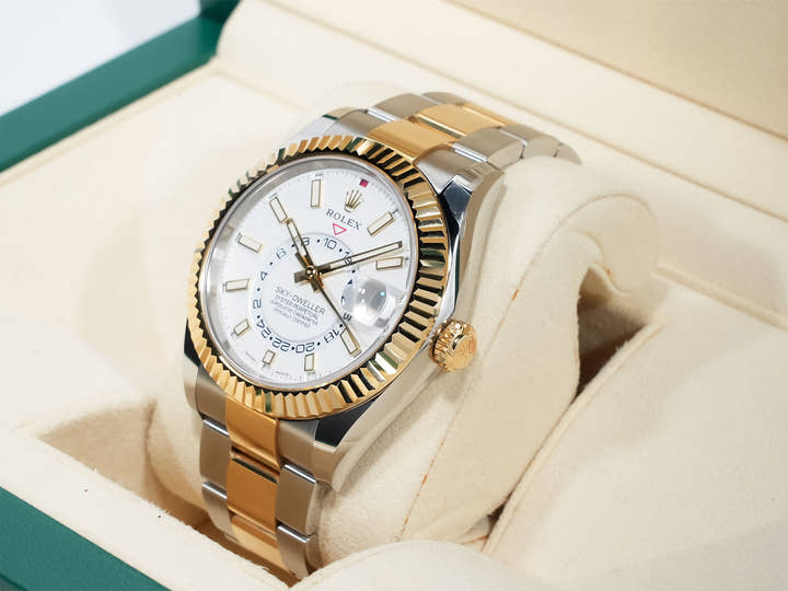 Rolex Sky-Dweller  Ref.326933