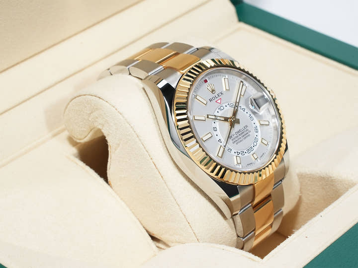Rolex Sky-Dweller  Ref.326933