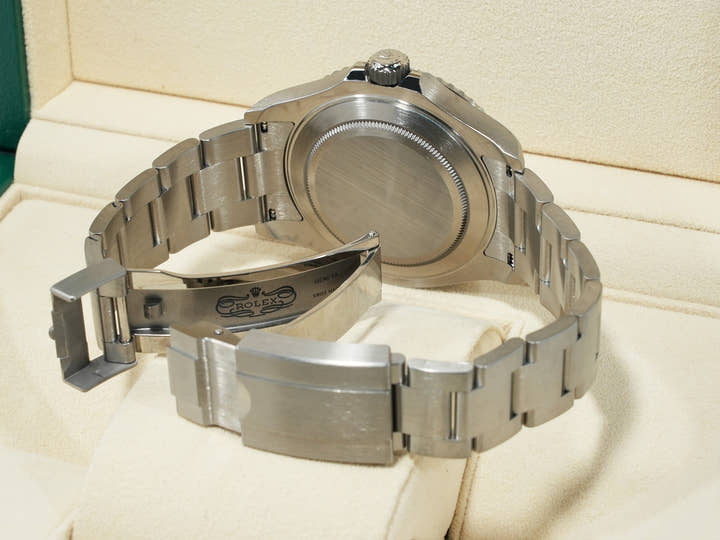 Rolex Yacht-Master 42  Reference 226627