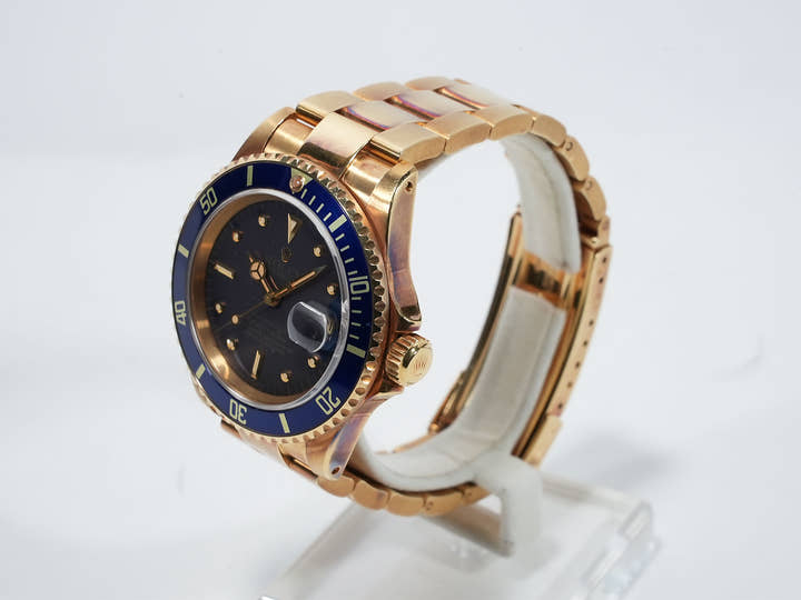 Rolex Submariner Date  Reference 16808 No. 64