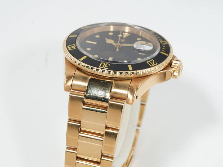 Rolex Submariner Date  Reference 16808 No. 65 18KYG