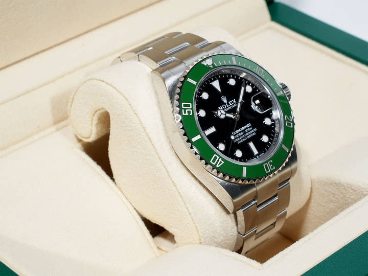 Rolex Submariner Date  Reference 126610LV