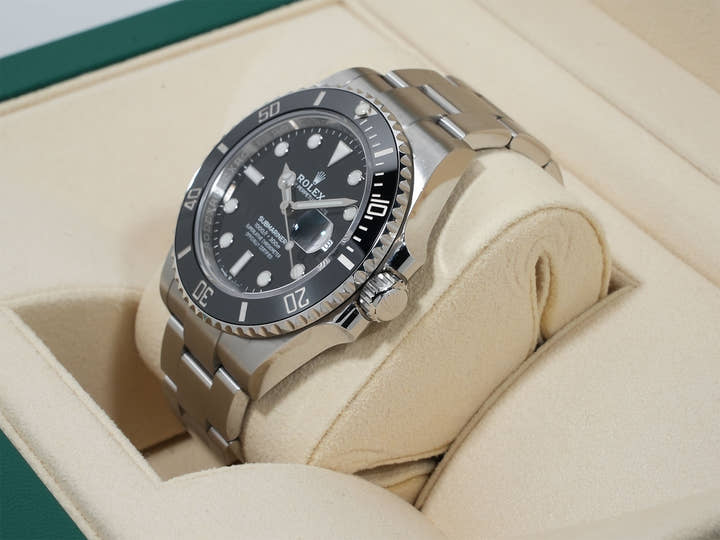 Rolex Submariner Date  Reference 126610LN