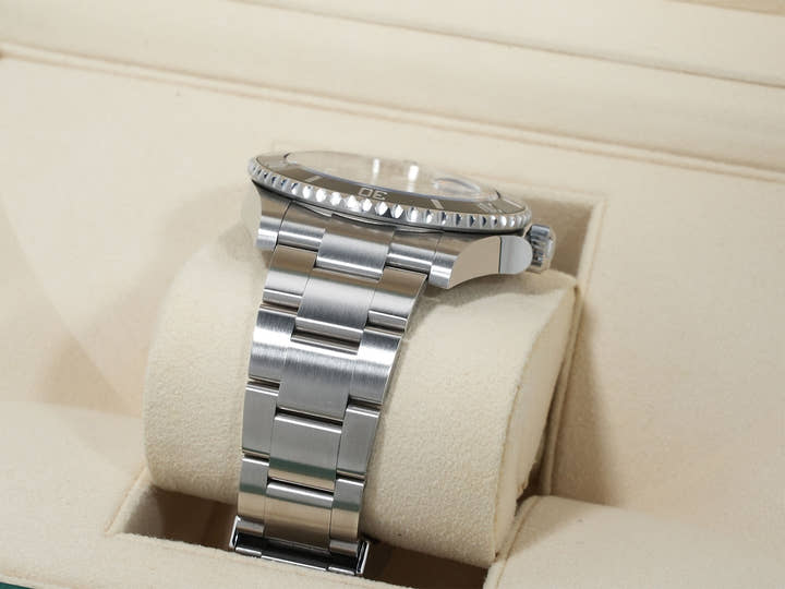 Rolex Submariner Date  Reference 126610LN
