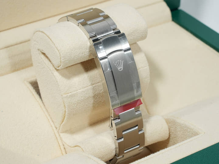 Rolex Oyster Perpetual 36  Ref.126000