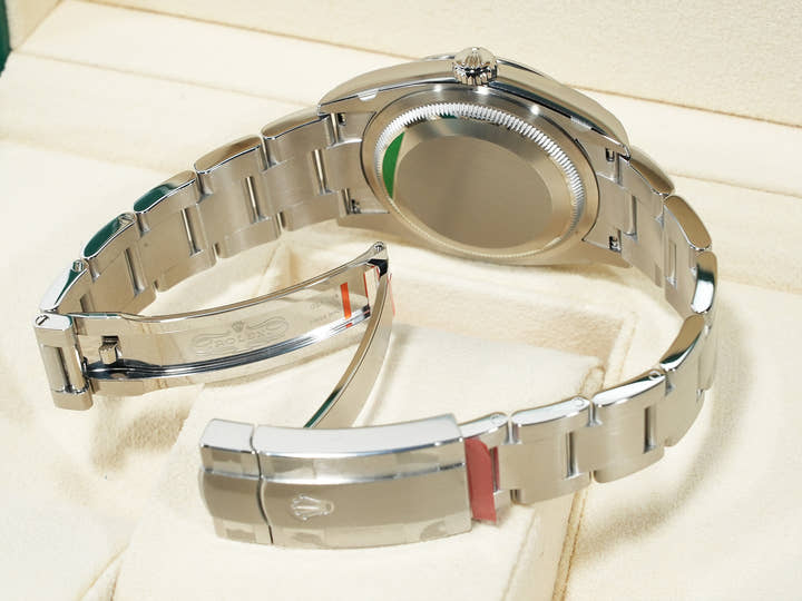 Rolex Oyster Perpetual 36  Ref.126000