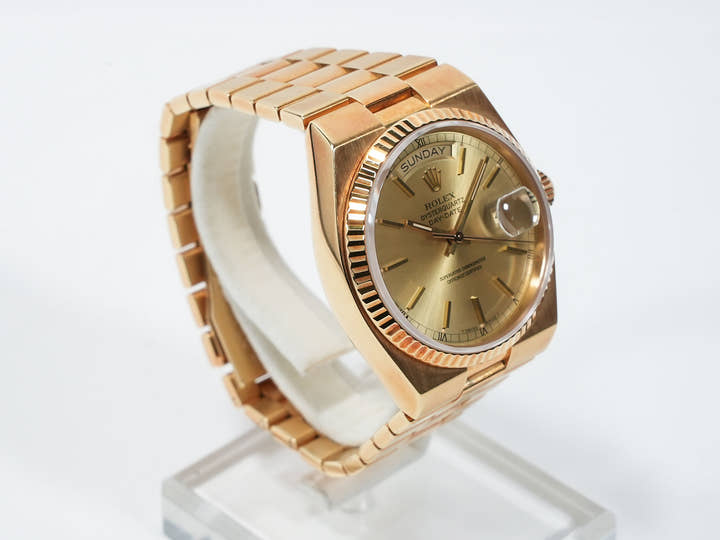 Rolex Oysterquartz Day Date 36  Reference 19018N No. 97 18KYG