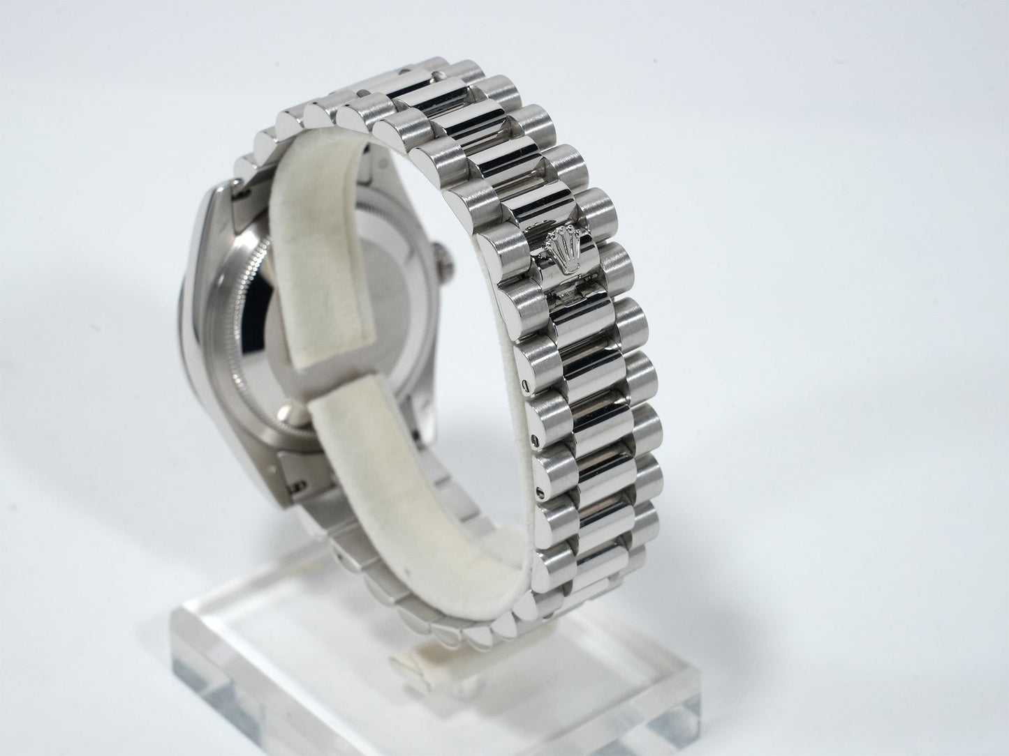 Rolex Day-Date 36 Ref.118206A K number