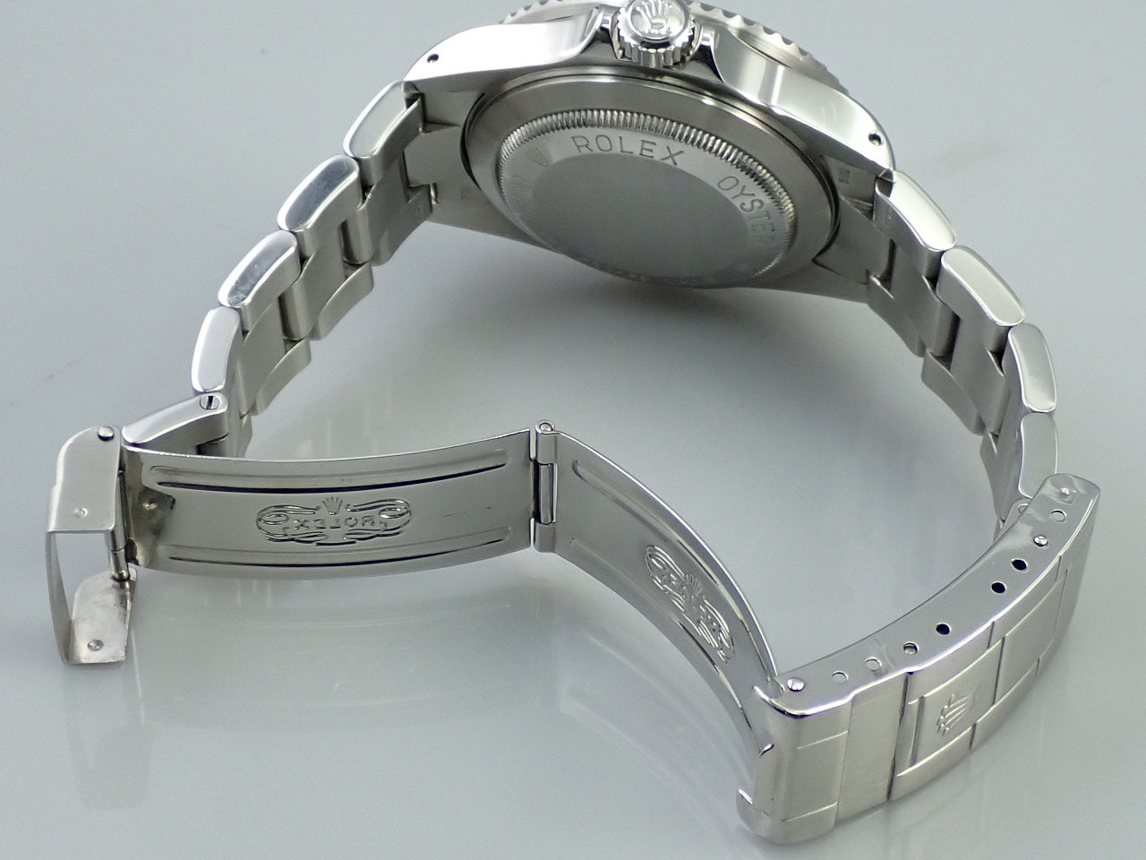 Rolex Sea-Dweller Triple Six Reference 16660 No. 83
