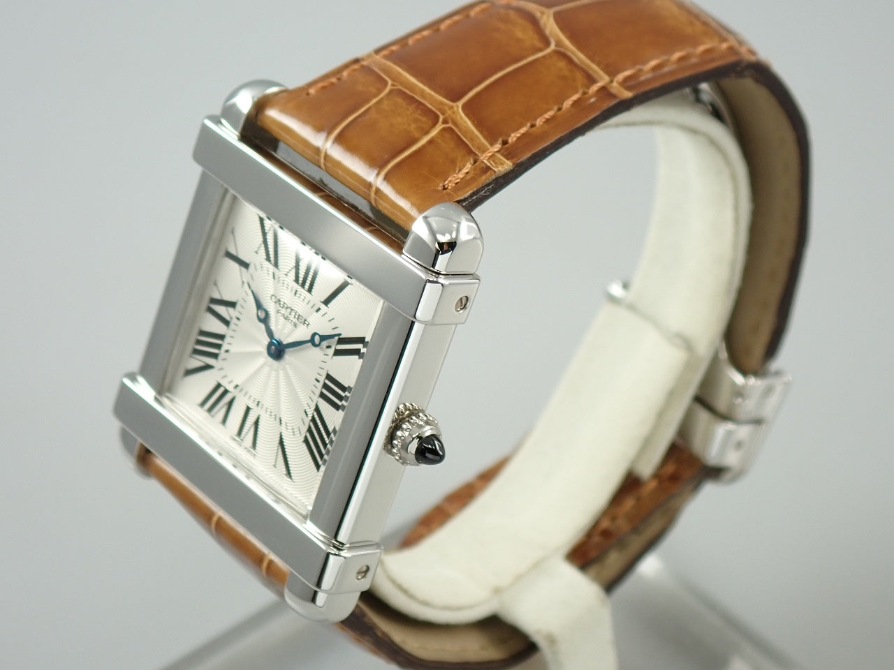 Cartier Tank Chinoise LM Reference 2685H