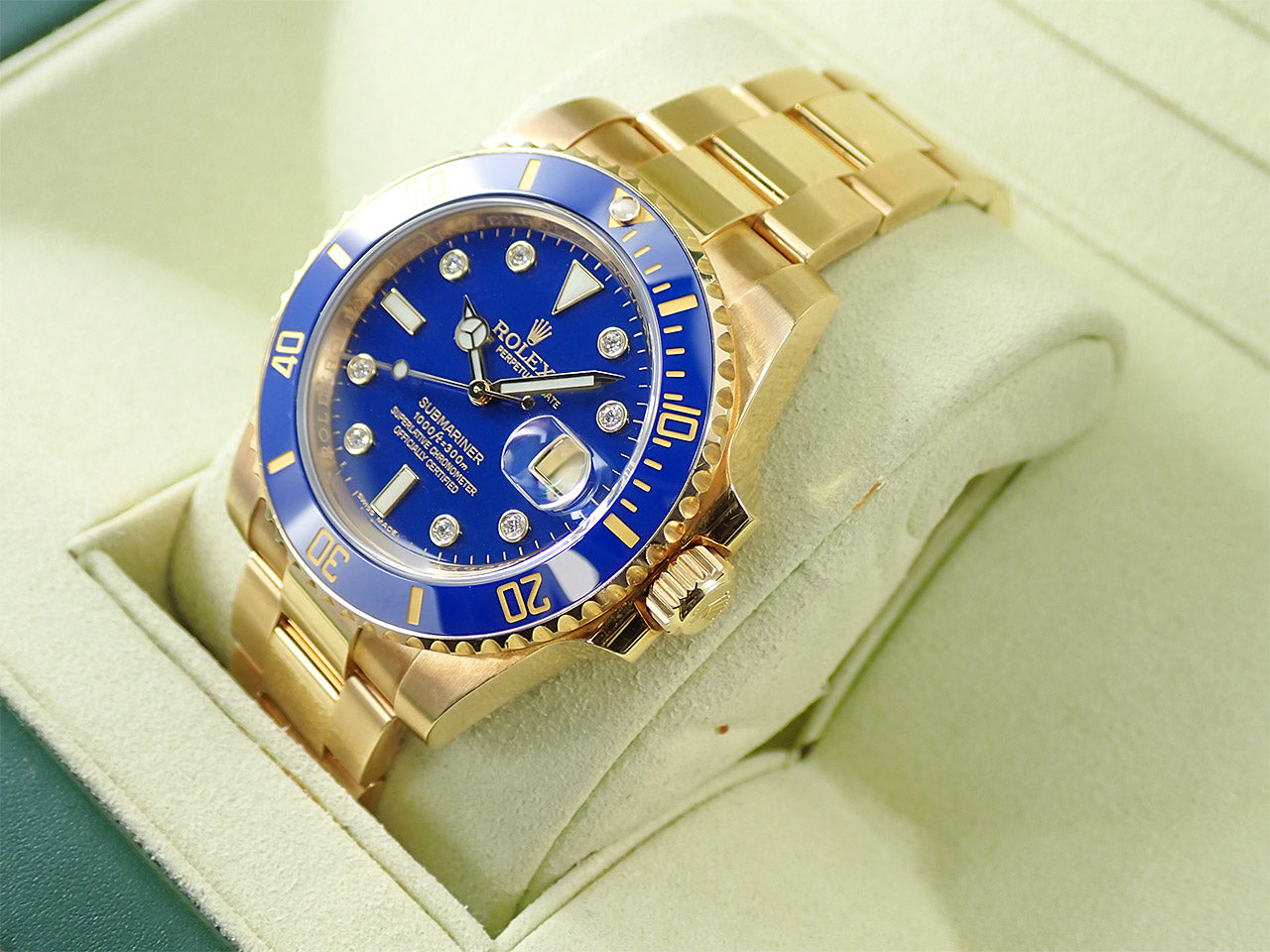 Rolex Submariner Date Ref.116618GLB V number