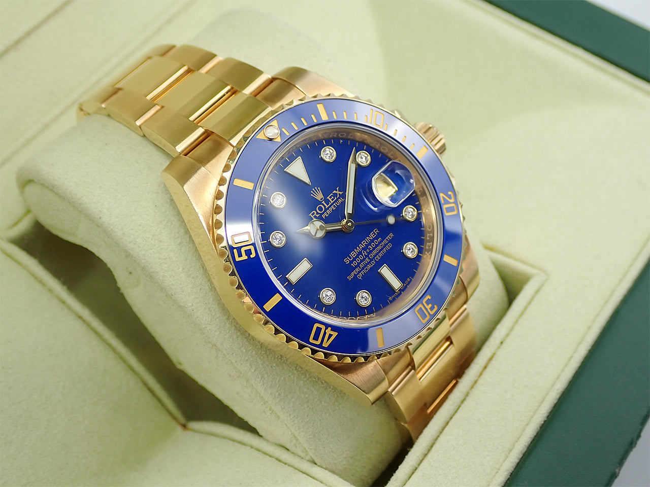 Rolex Submariner Date Ref.116618GLB V number