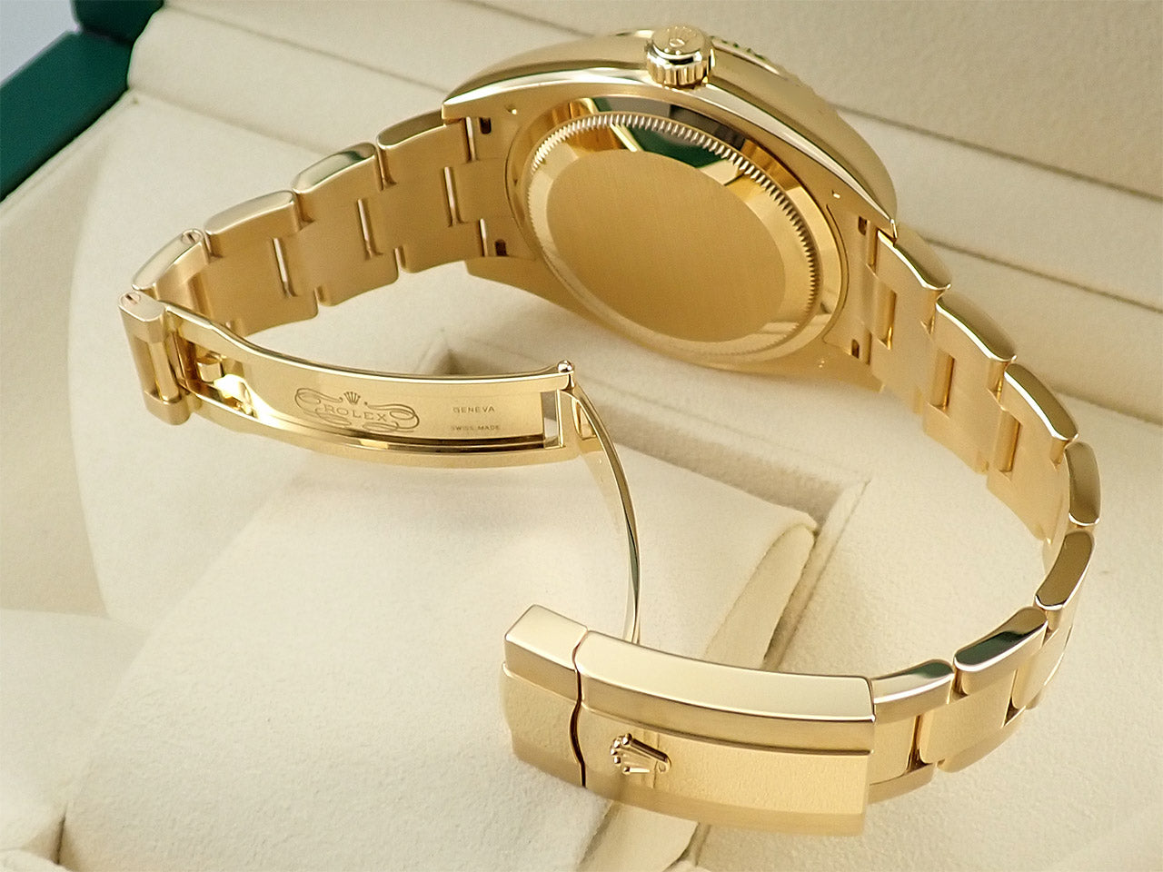 Rolex Sky-Dweller Reference 326938