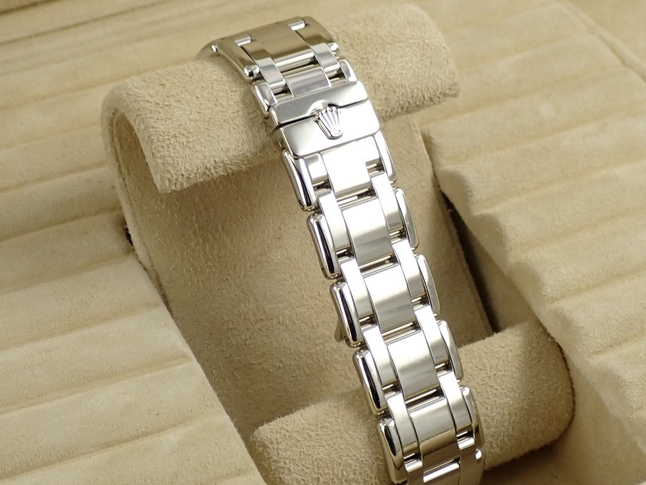 Rolex Day-Date Pearlmaster Ref.18946A D number