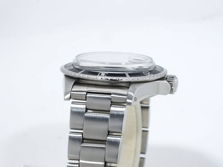 Rolex Submariner Date  Reference 1680 No. 25