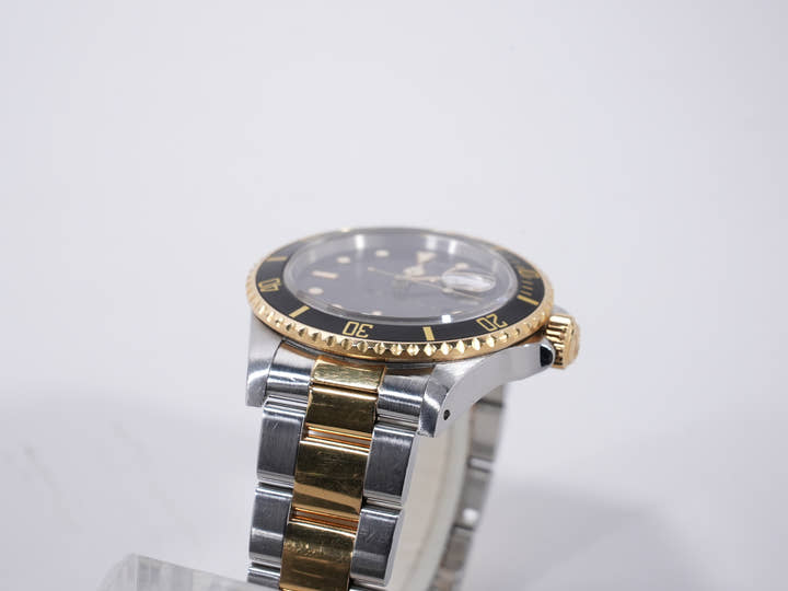 Rolex Submariner Date  Ref.16803