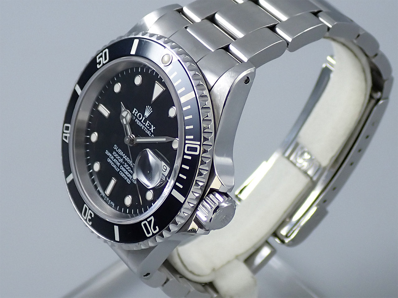 Rolex Submariner Date Reference 16610