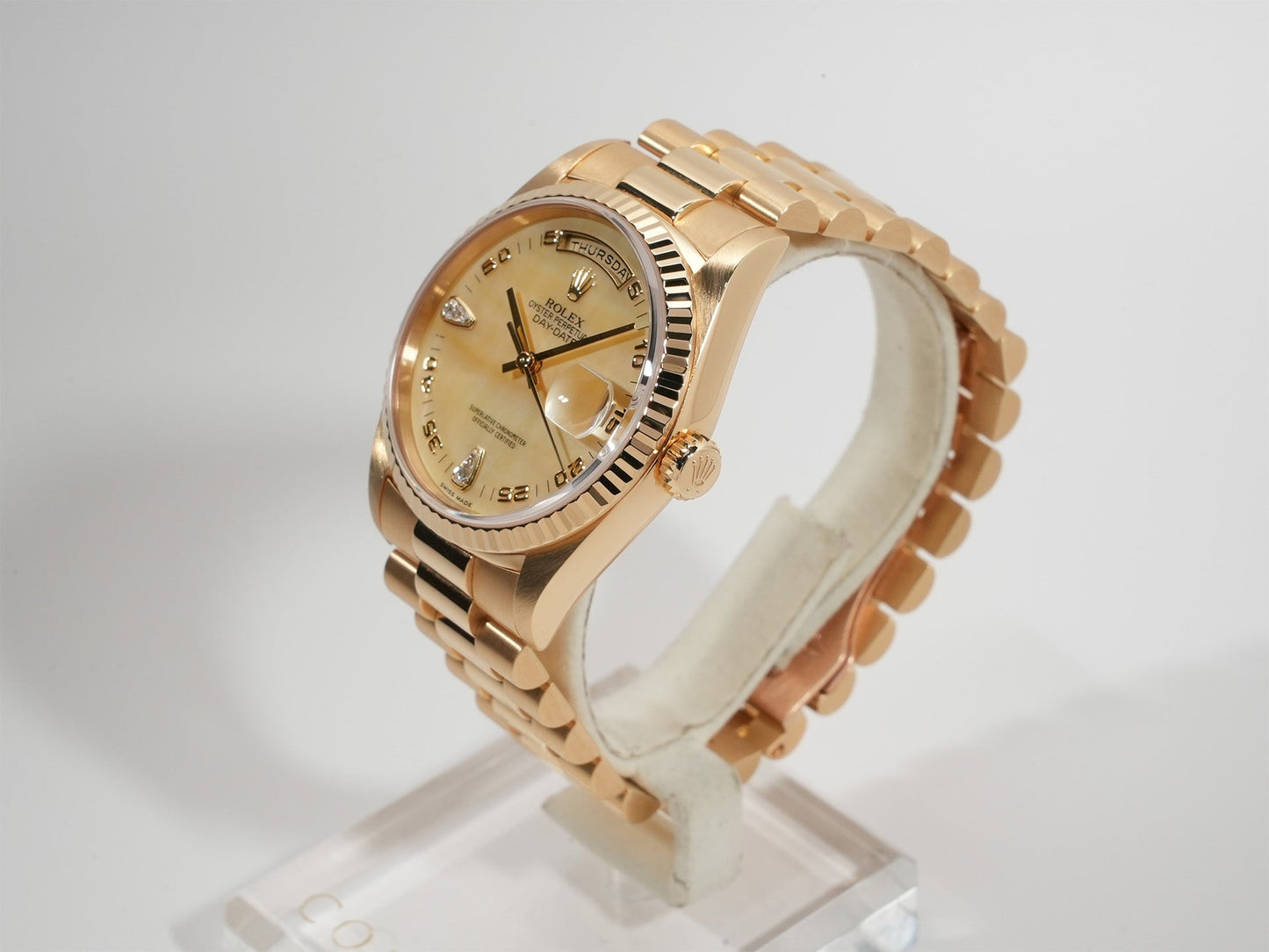 Rolex Day Date 36 Ref.18238N2BR W number