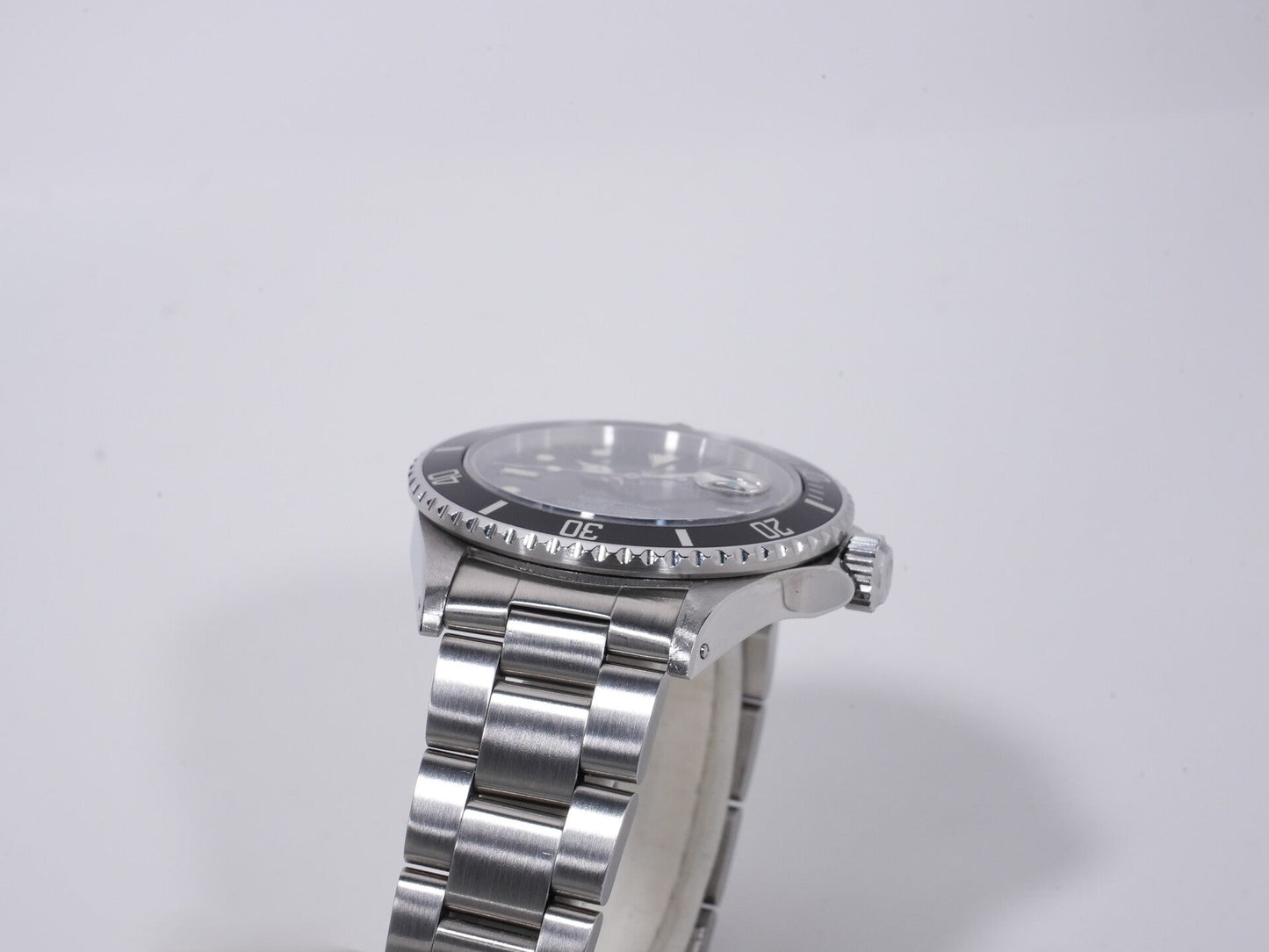 Rolex Submariner Date Reference 16800 No. 89